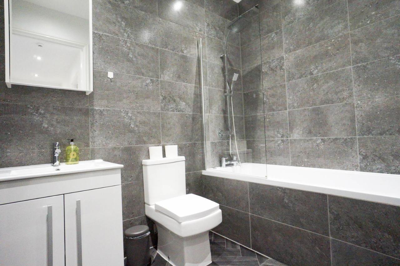 Premium Apartments Thatcham Broadway Extérieur photo